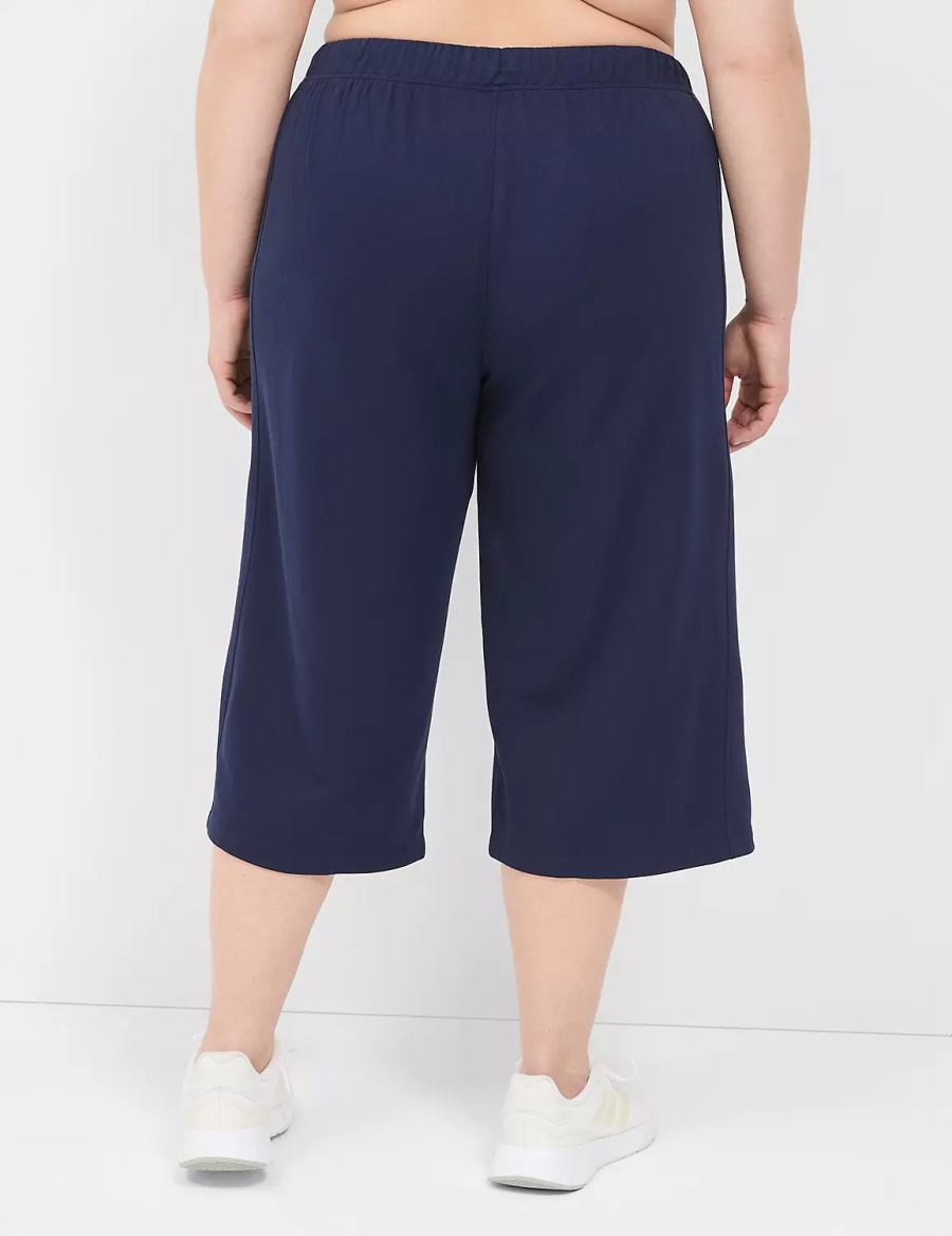 Women Lane Bryant LIVI French Terry Relaxed Straight Capri Pants Navy | FYT1393TW